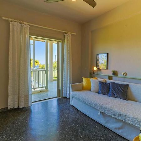 فيلا The Bright House By The Sea أفيتوس المظهر الخارجي الصورة